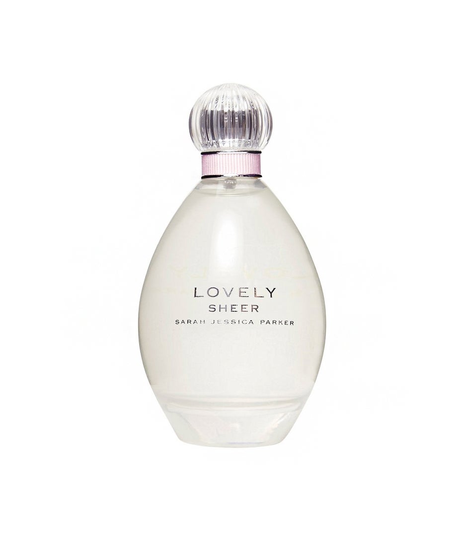 8 Gorgeous Scents To Buy For (And Borrow From) Your Mom on Mother's Day
